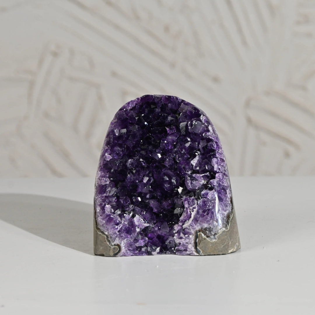 Natural Amethyst Geode 734g - Raw Crystal for Healing
