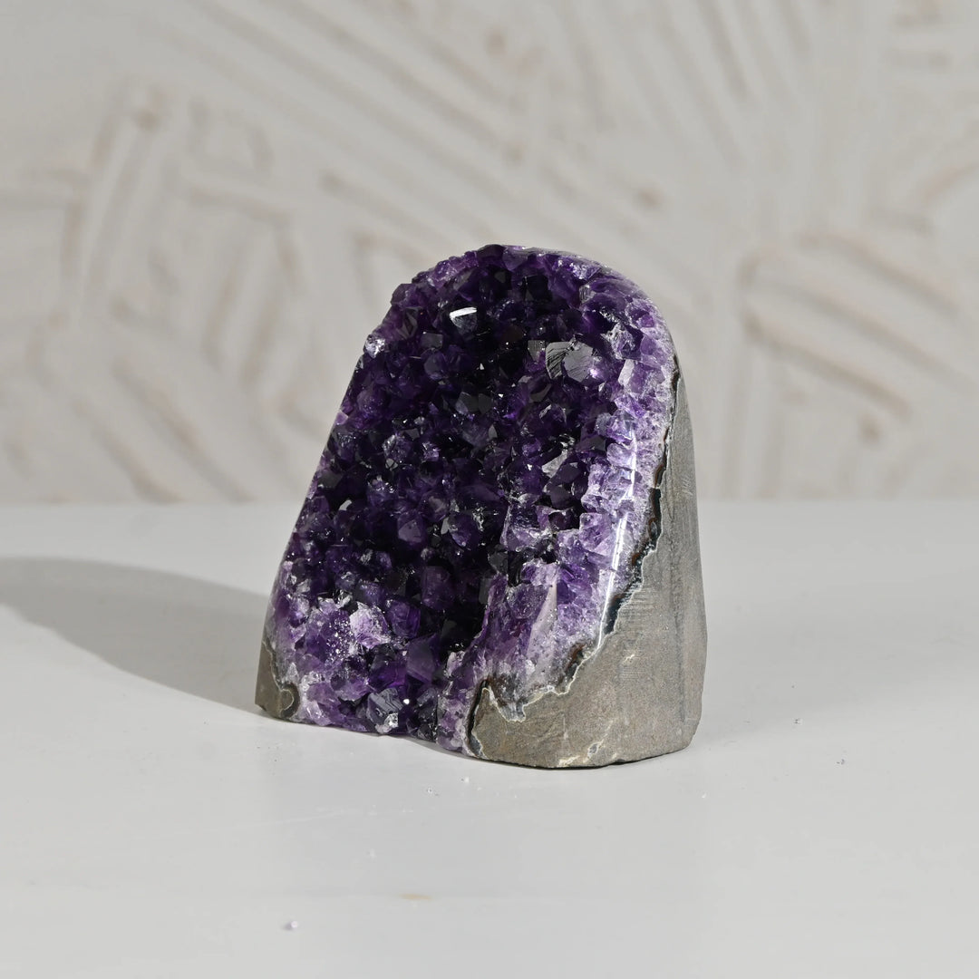 Natural Amethyst Geode 734g - Raw Crystal for Healing