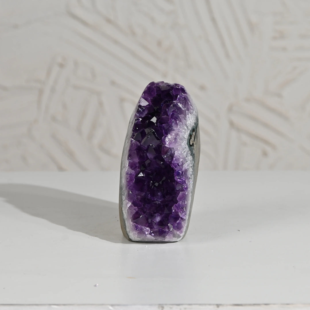 Natural Amethyst Geode 838g - Raw Crystal for Healing