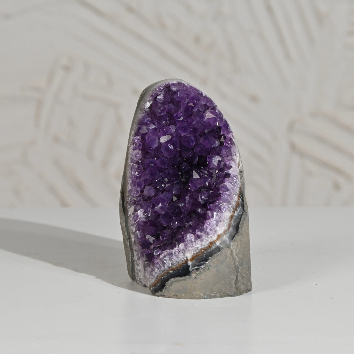 Amethyst Geode – Vibrating Crystals, Jaipur
