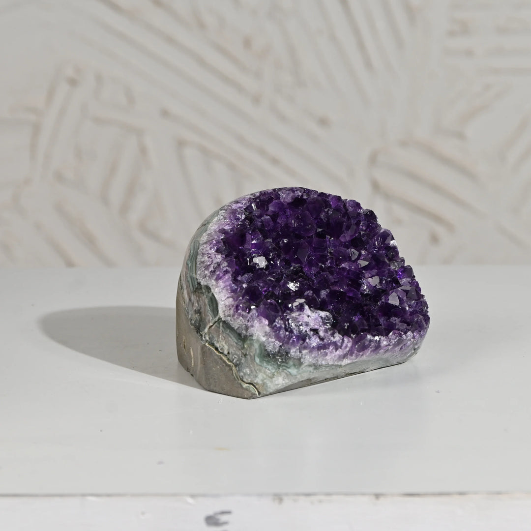 Natural Amethyst Geode 1006g - Raw Crystal for Healing