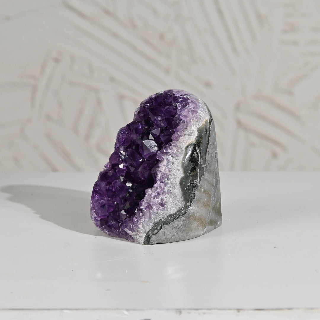 Natural Amethyst Geode 881g - Raw Crystal for Healing