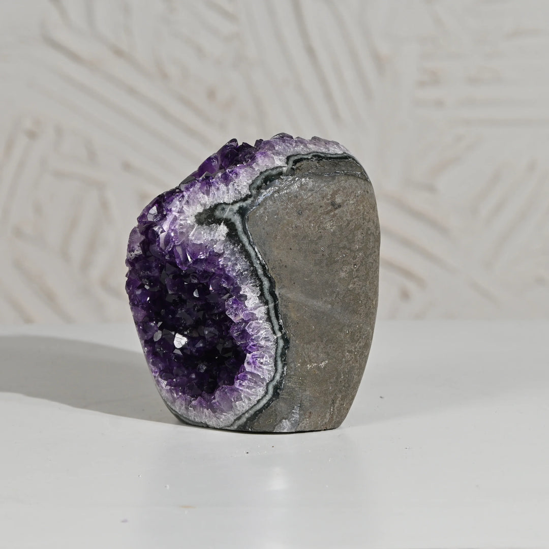 Natural Amethyst Geode 1227g - Raw Crystal for Healing