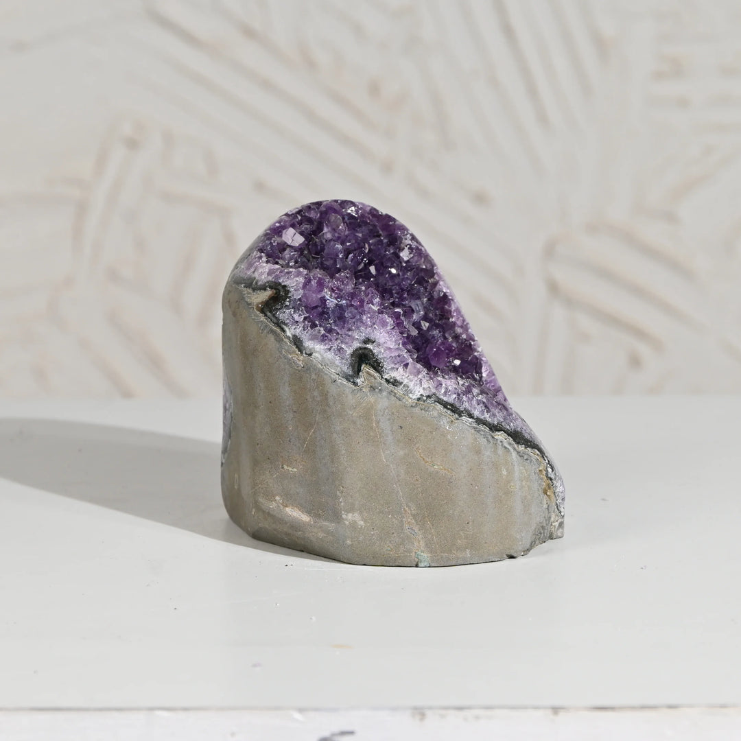 Natural Amethyst Geode 1359 g - Raw Crystal for Healing