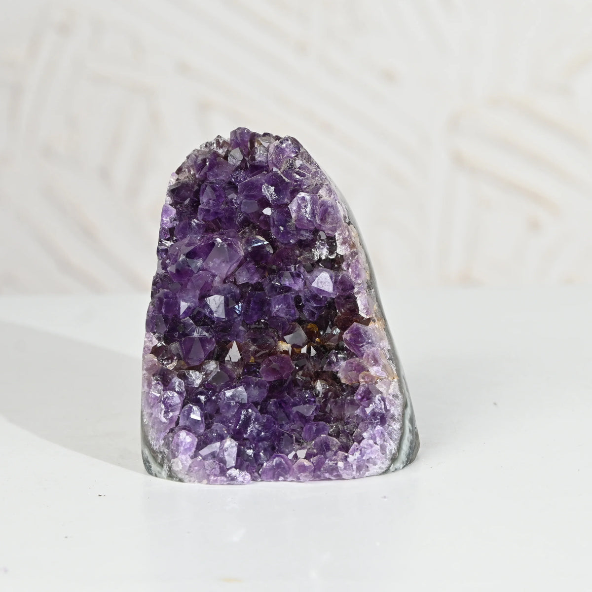 Amethyst Geode – Vibrating Crystals, Jaipur