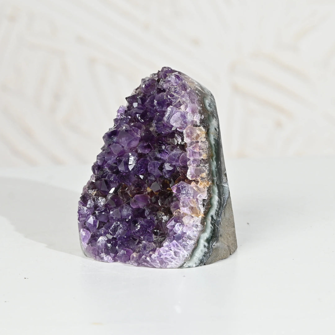 Natural Amethyst Geode 762g - Raw Crystal for Healing