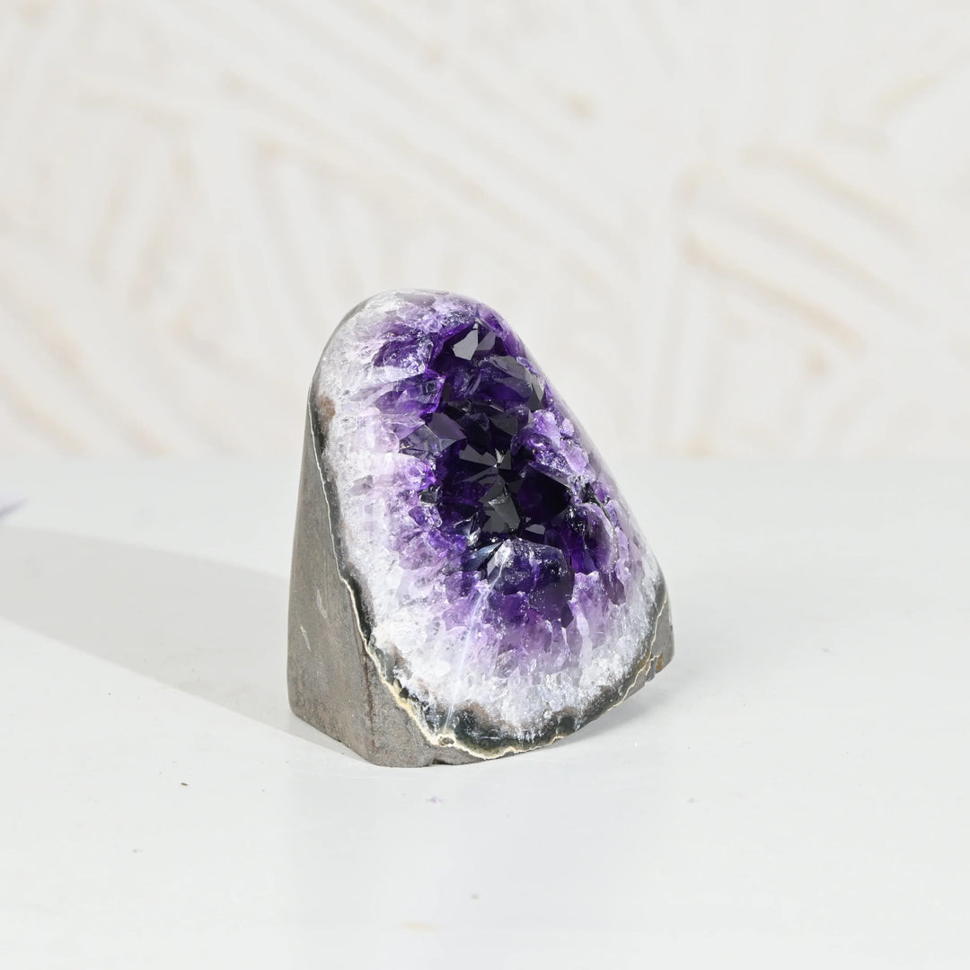 Natural Amethyst Geode 497g - Raw Crystal for Healing