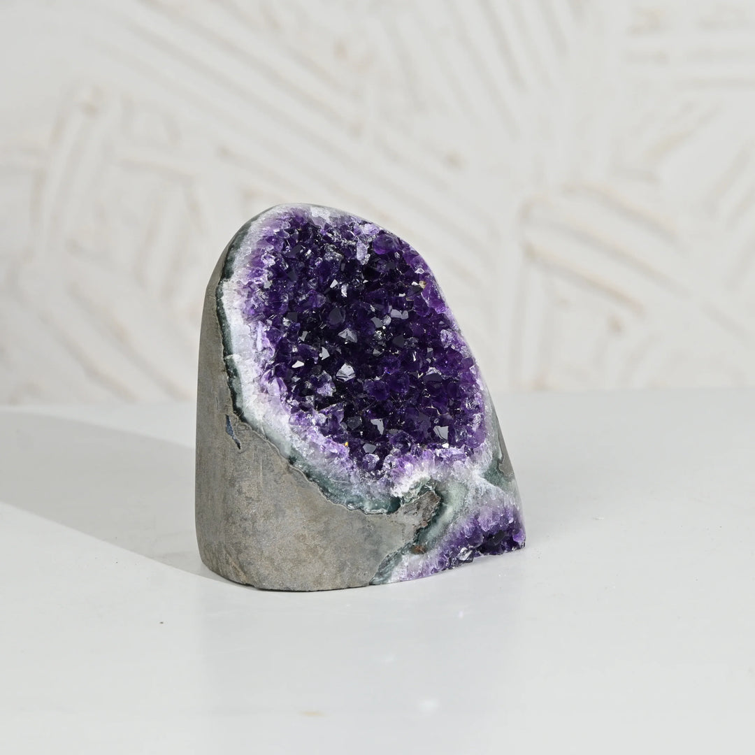 Natural Amethyst Geode 932g - Raw Crystal for Healing