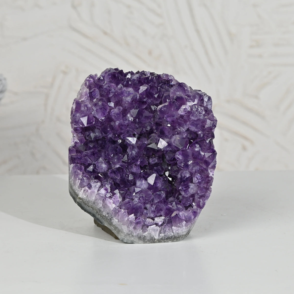 Amethyst Geode – Vibrating Crystals, Jaipur