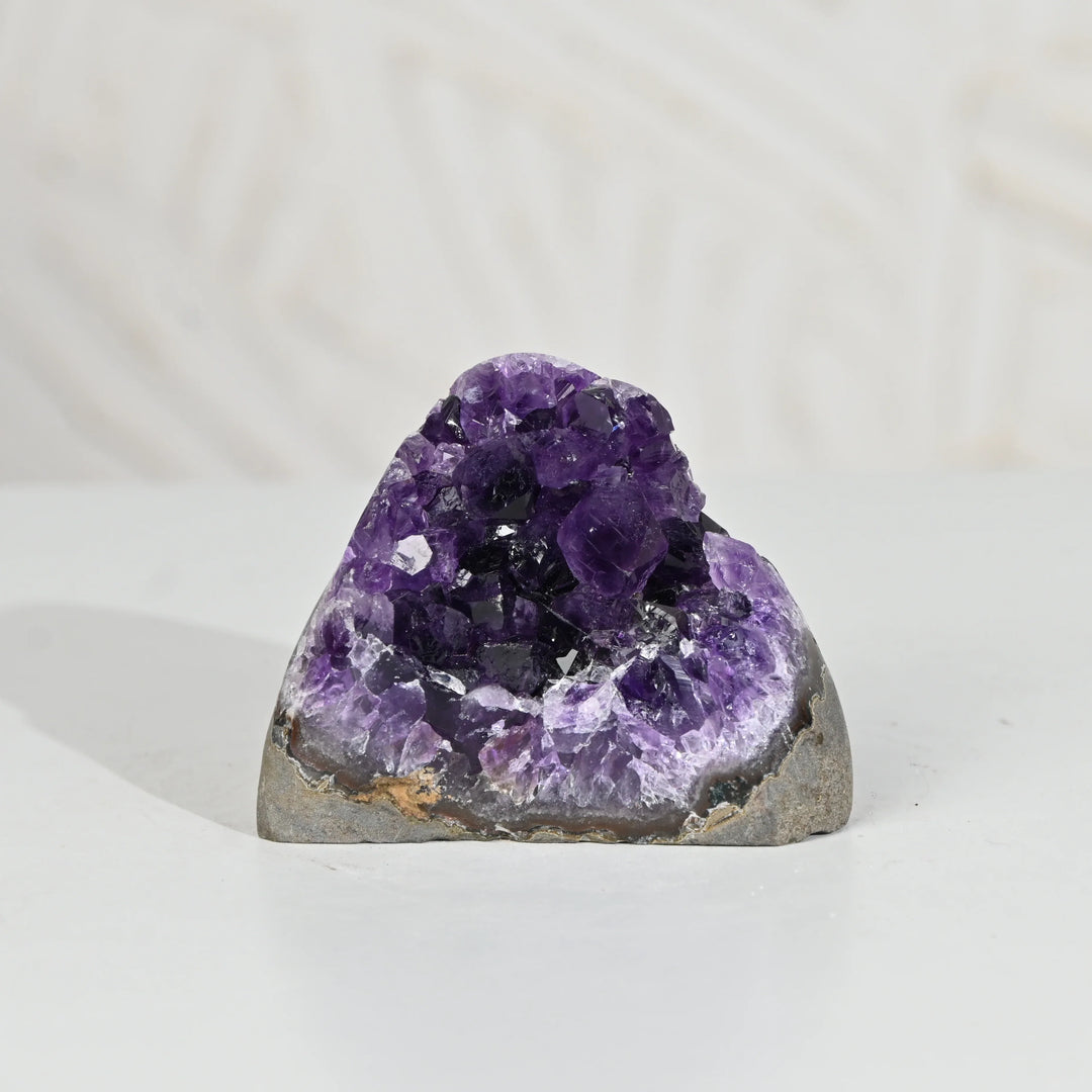 Natural Amethyst Geode 290g - Raw Crystal for Healing