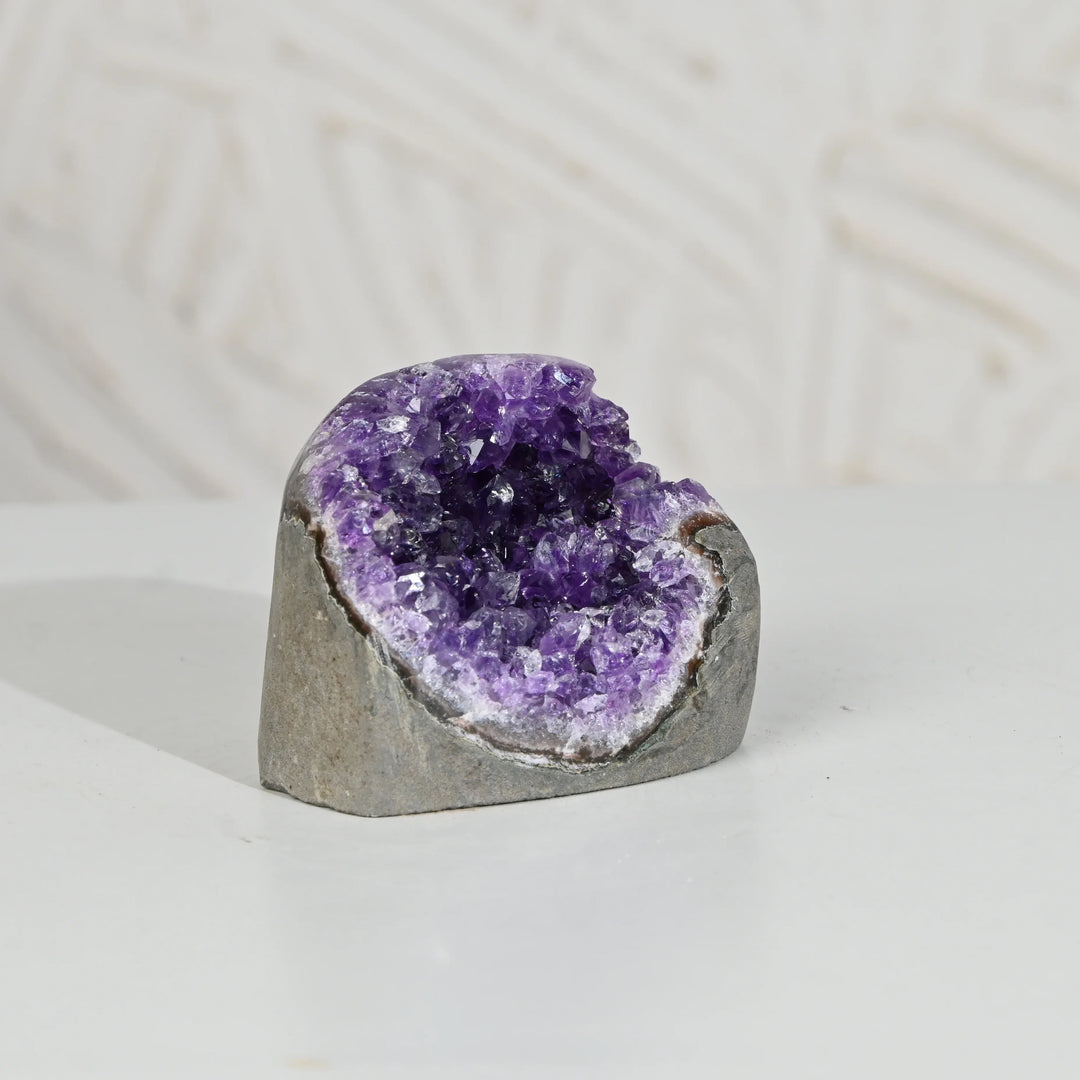 Natural Amethyst Geode 389g - Raw Crystal for Healing