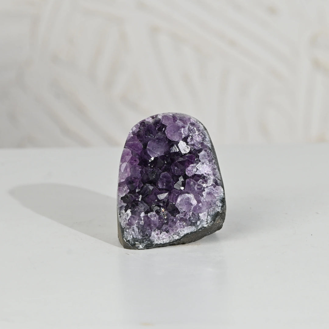 Natural Amethyst Geode 222g - Raw Crystal for Healing