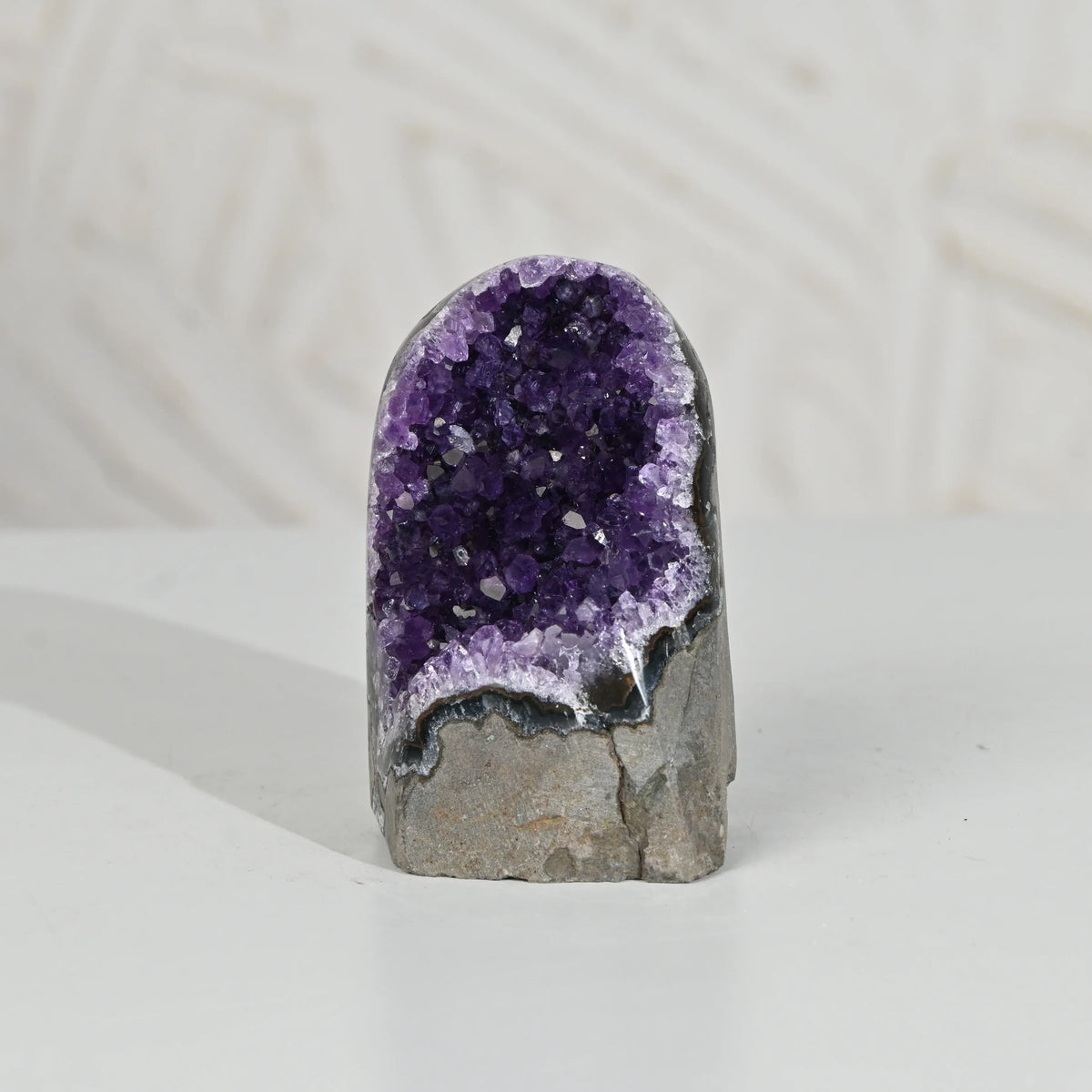 Amethyst Geode – Vibrating Crystals, Jaipur