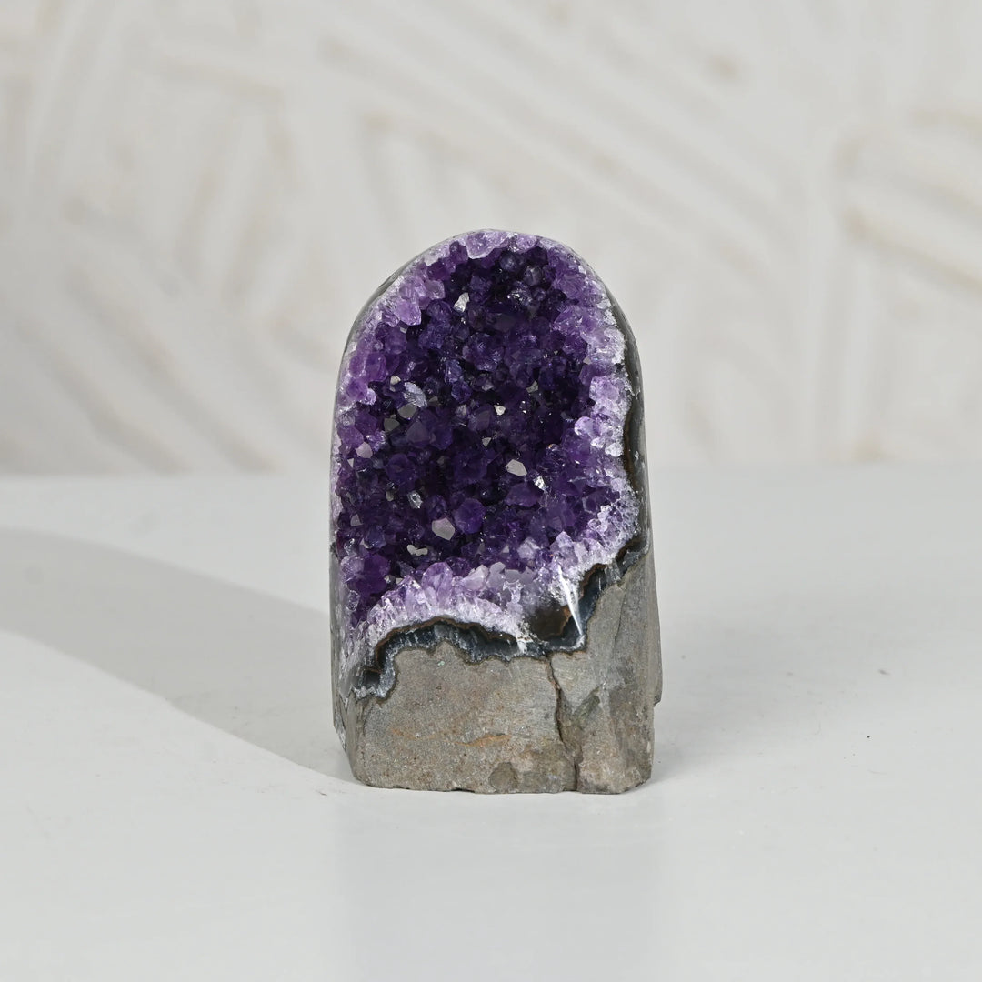 Natural Amethyst Geode 377g - Raw Crystal for Healing