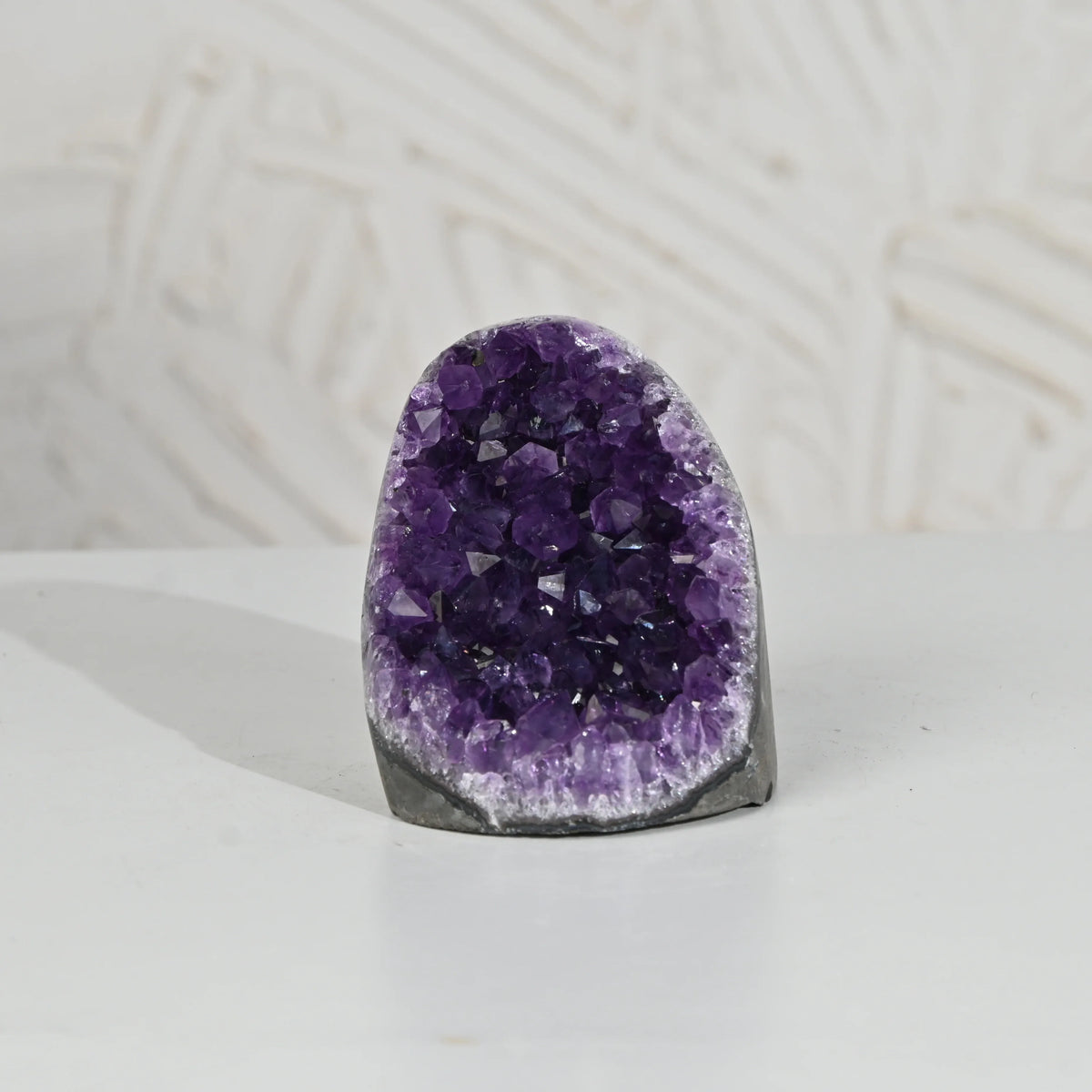 Amethyst Geode – Vibrating Crystals, Jaipur