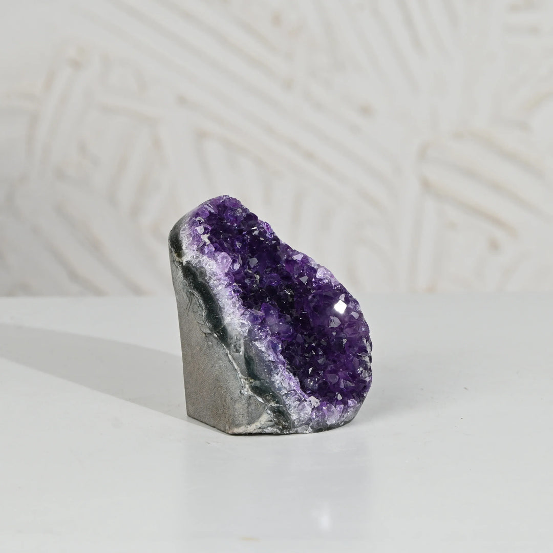 Natural Amethyst Geode 354g - Raw Crystal for Healing