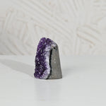 Load image into Gallery viewer, Natural Amethyst Geode 275 g - Raw Crystal for Healing
