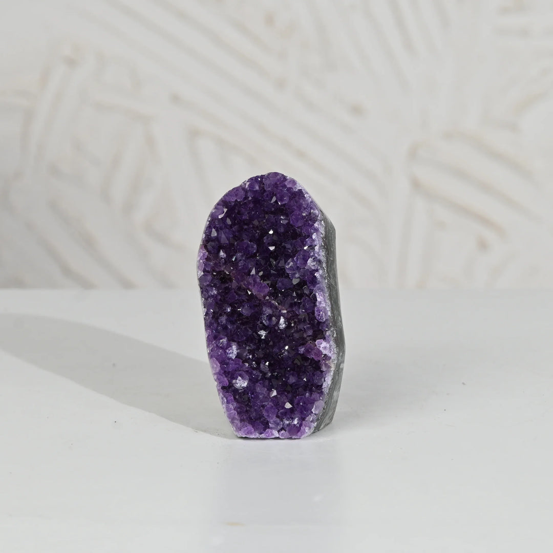 Natural Amethyst Geode 385 g - Raw Crystal for Healing