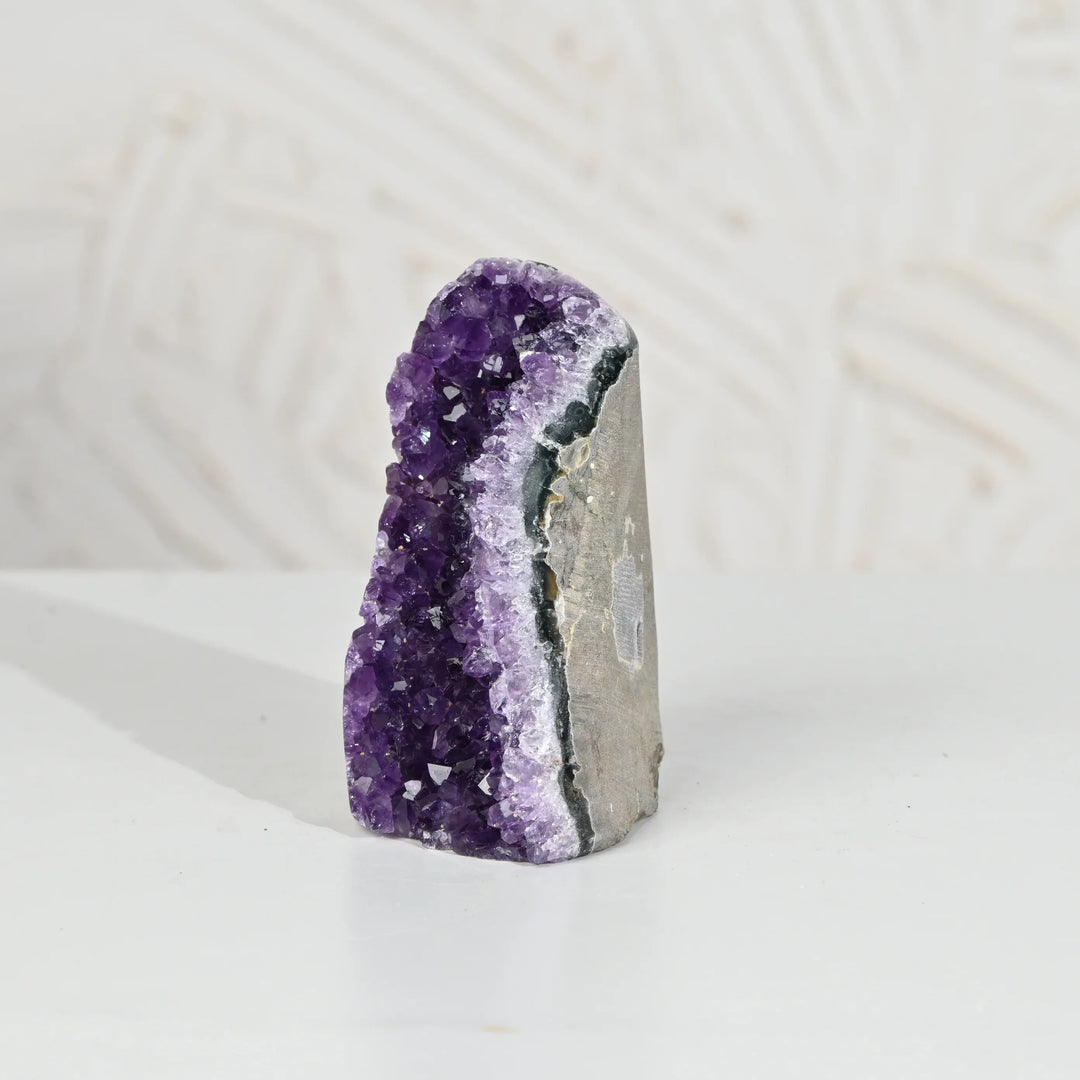 Natural Amethyst Geode 481g - Raw Crystal for Healing