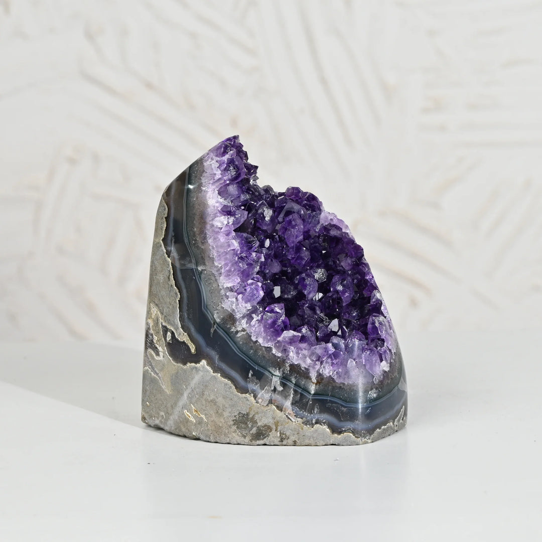 Natural Amethyst Geode 1572g - Raw Crystal for Healing