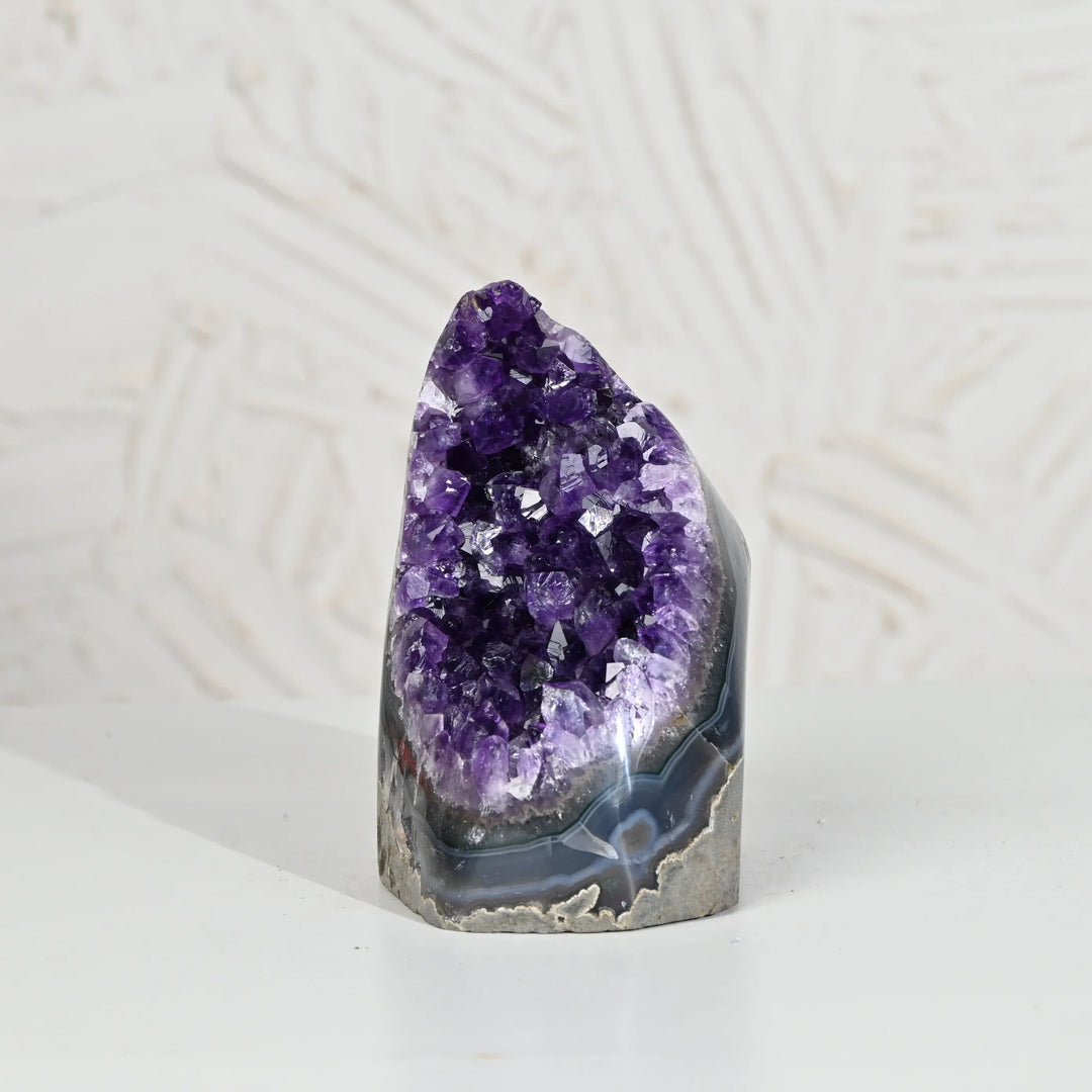 Natural Amethyst Geode 1572g - Raw Crystal for Healing