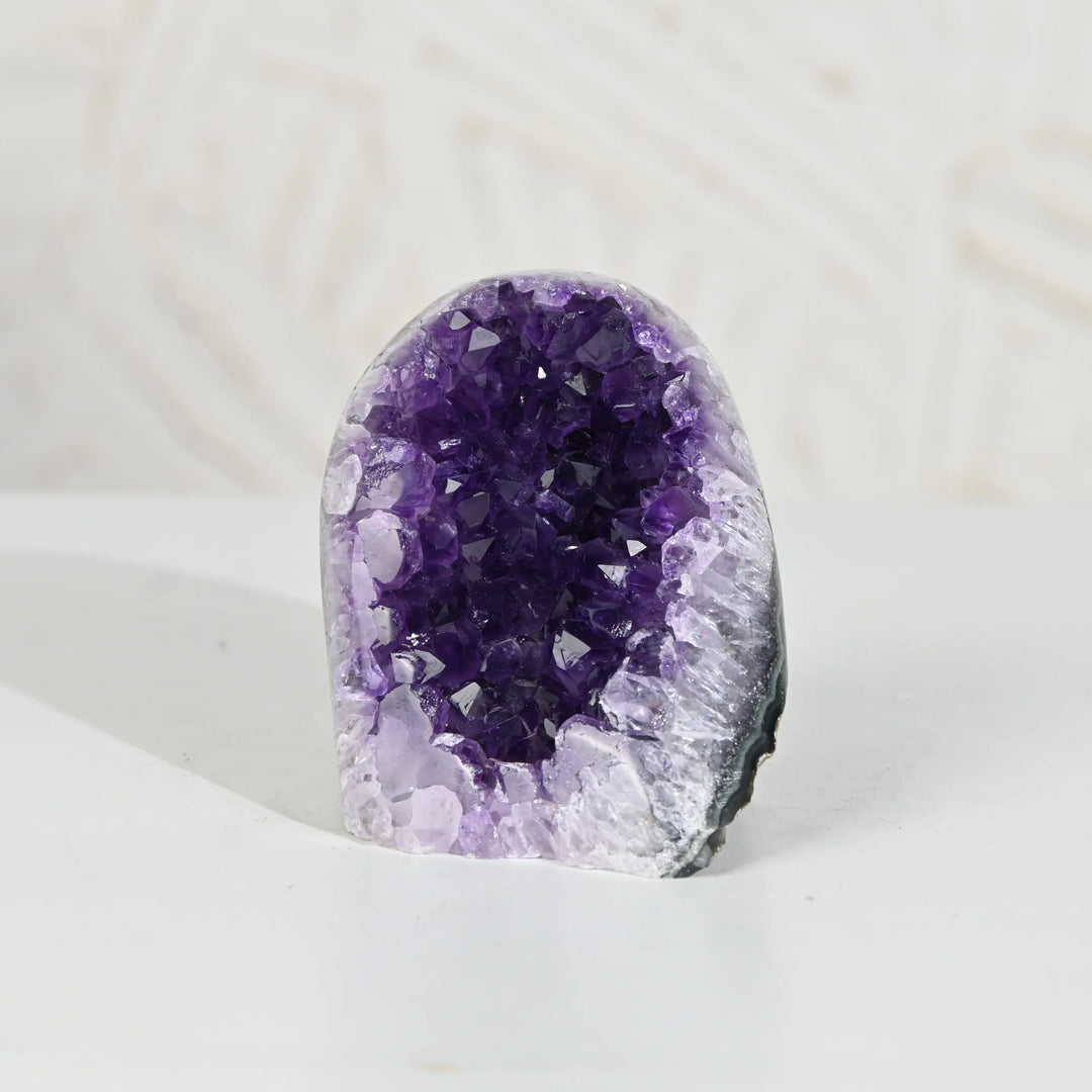 Natural Amethyst Geode 637g - Raw Crystal for Healing