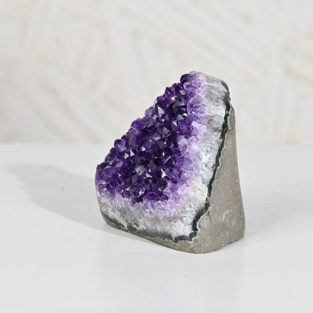 Natural Amethyst Geode 549g - Raw Crystal for Healing
