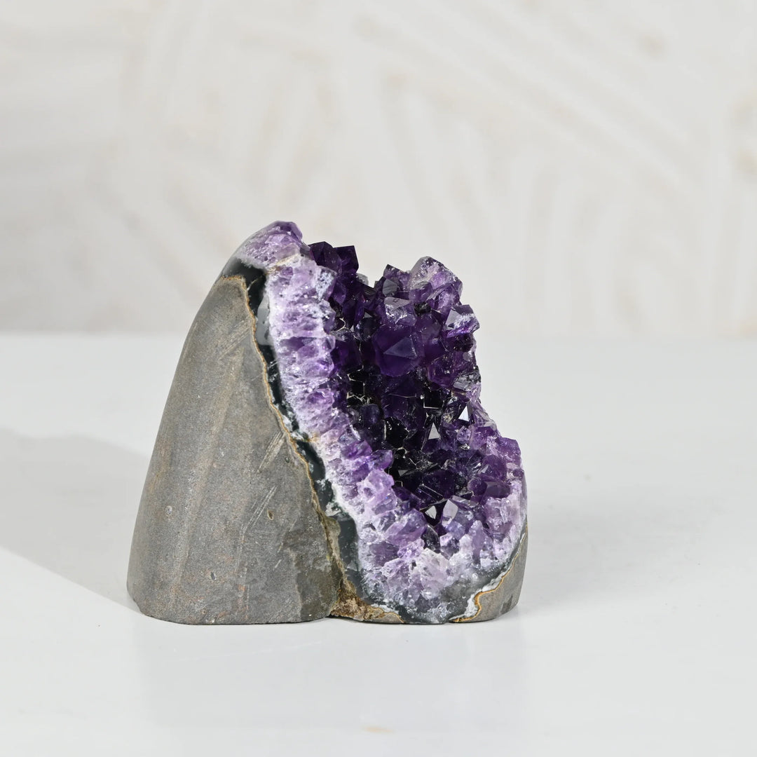 Natural Amethyst Geode 599g - Raw Crystal for Healing