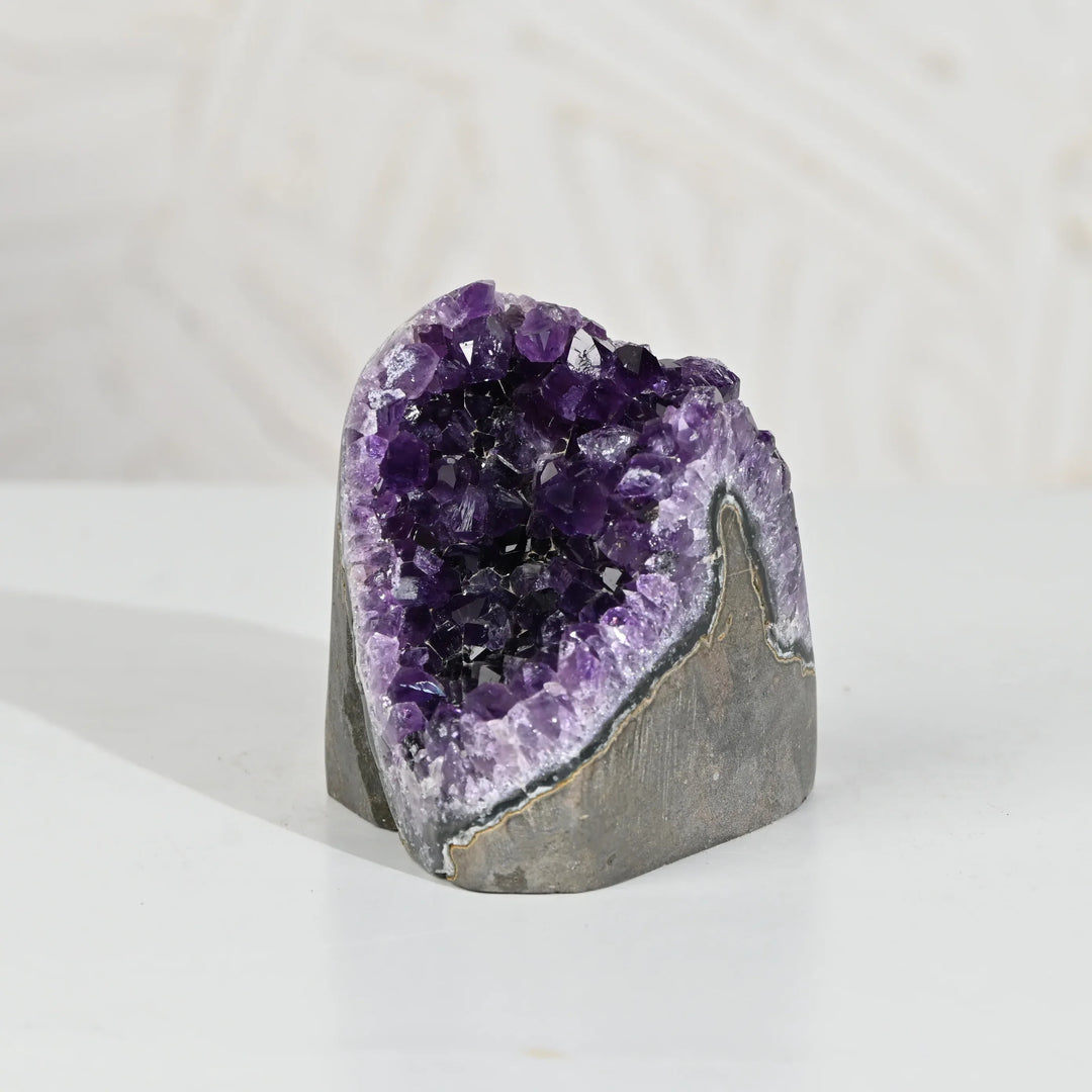 Natural Amethyst Geode 599g - Raw Crystal for Healing