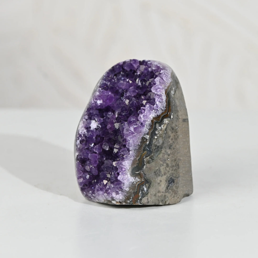 Natural Amethyst Geode 394g - Raw Crystal for Healing
