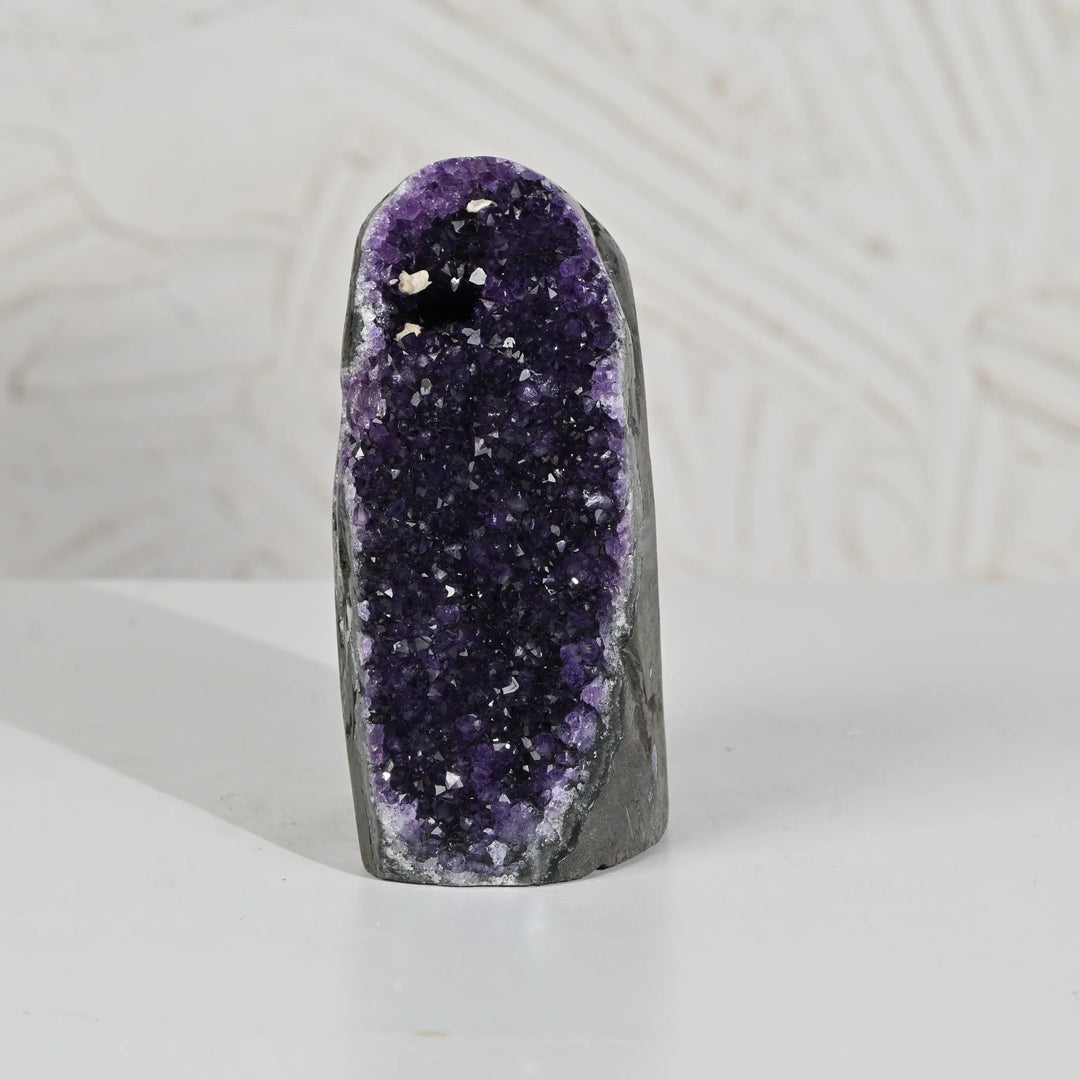 Natural Amethyst Geode 1064g - Raw Crystal for Healing
