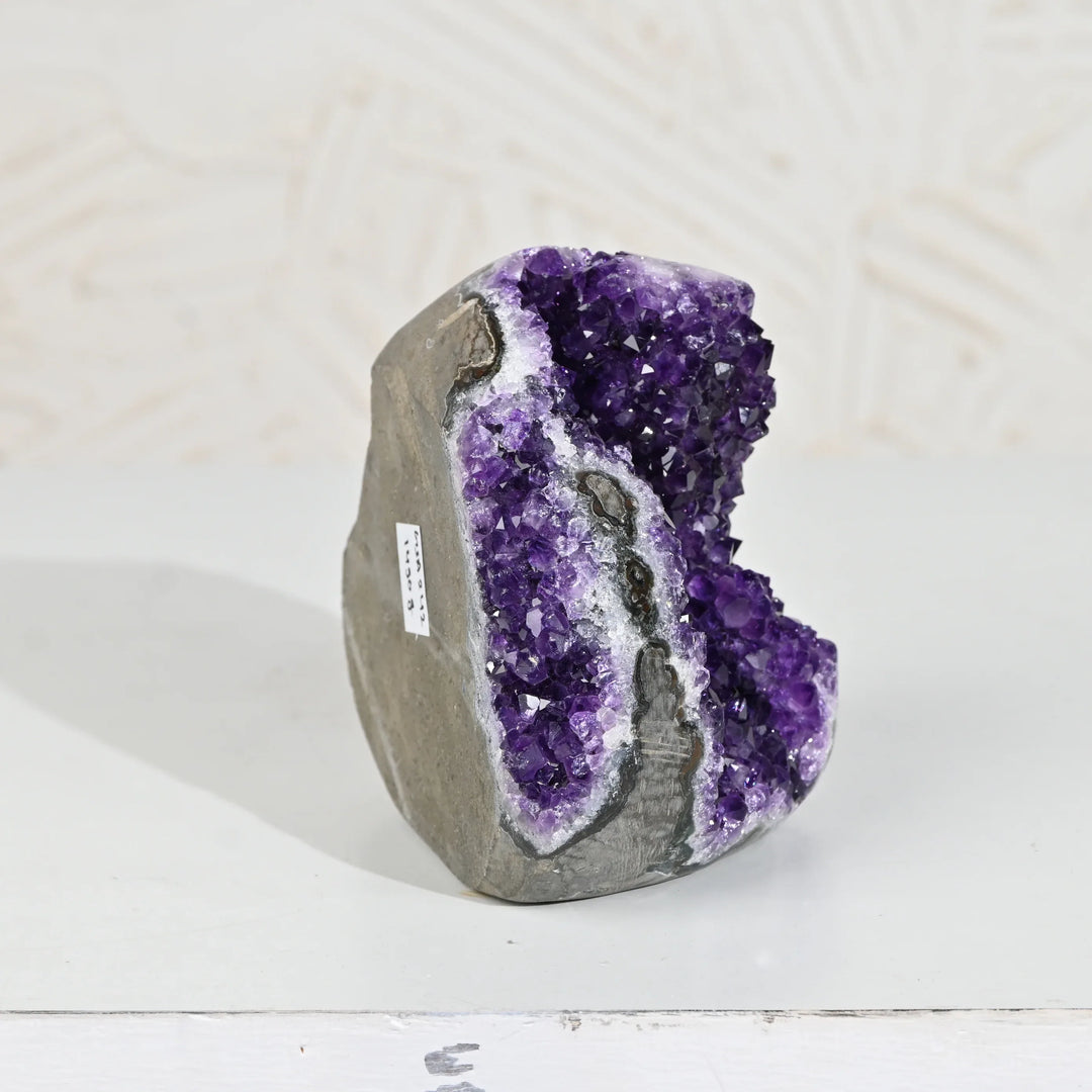 Natural Amethyst Geode 1490g - Raw Crystal for Healing