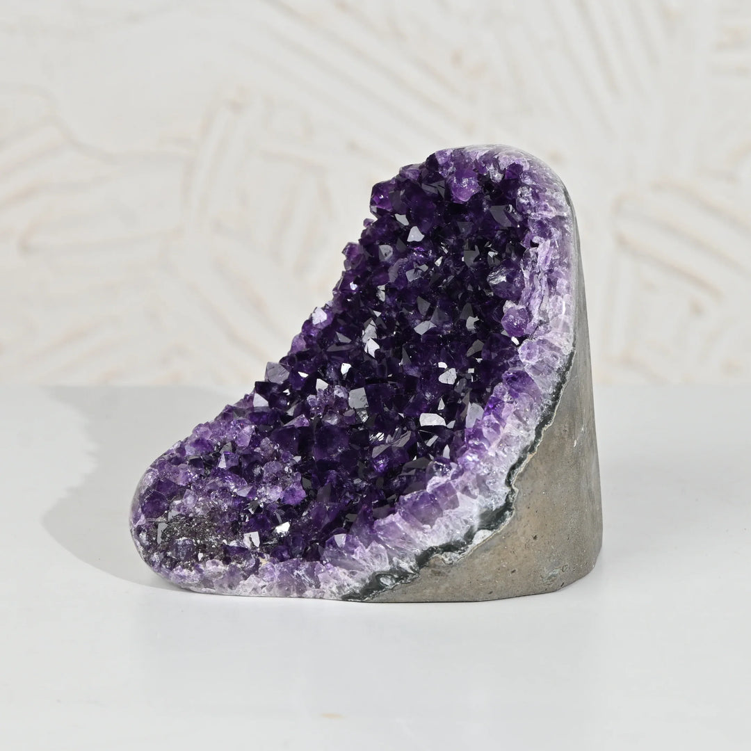 Natural Amethyst Geode 1684g - Raw Crystal for Healing