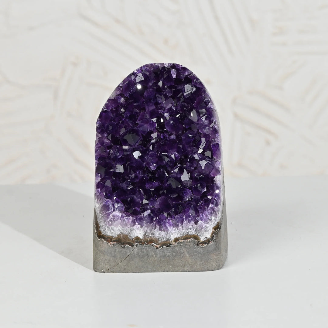 Natural Amethyst Geode 1690g - Raw Crystal for Healing