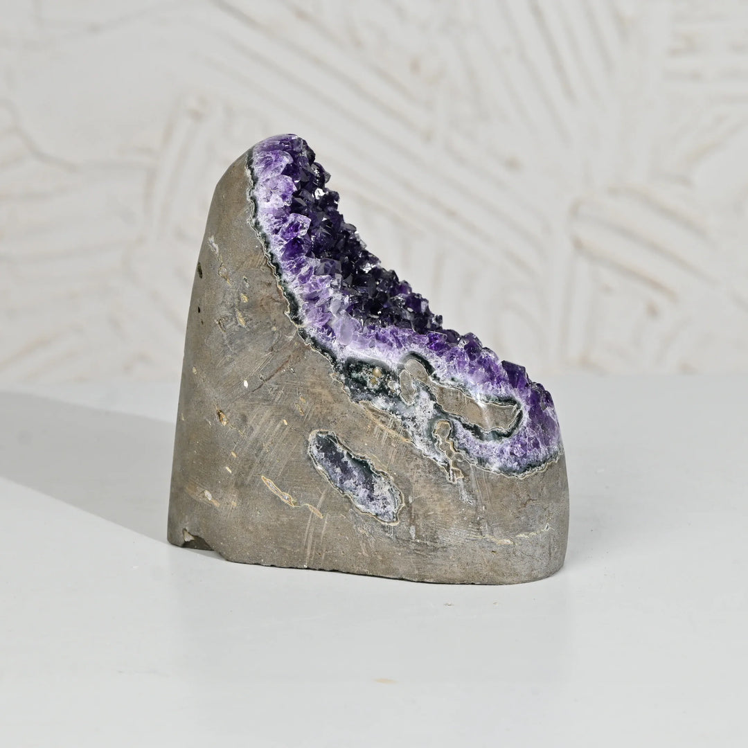 Natural Amethyst Geode 1458g - Raw Crystal for Healing
