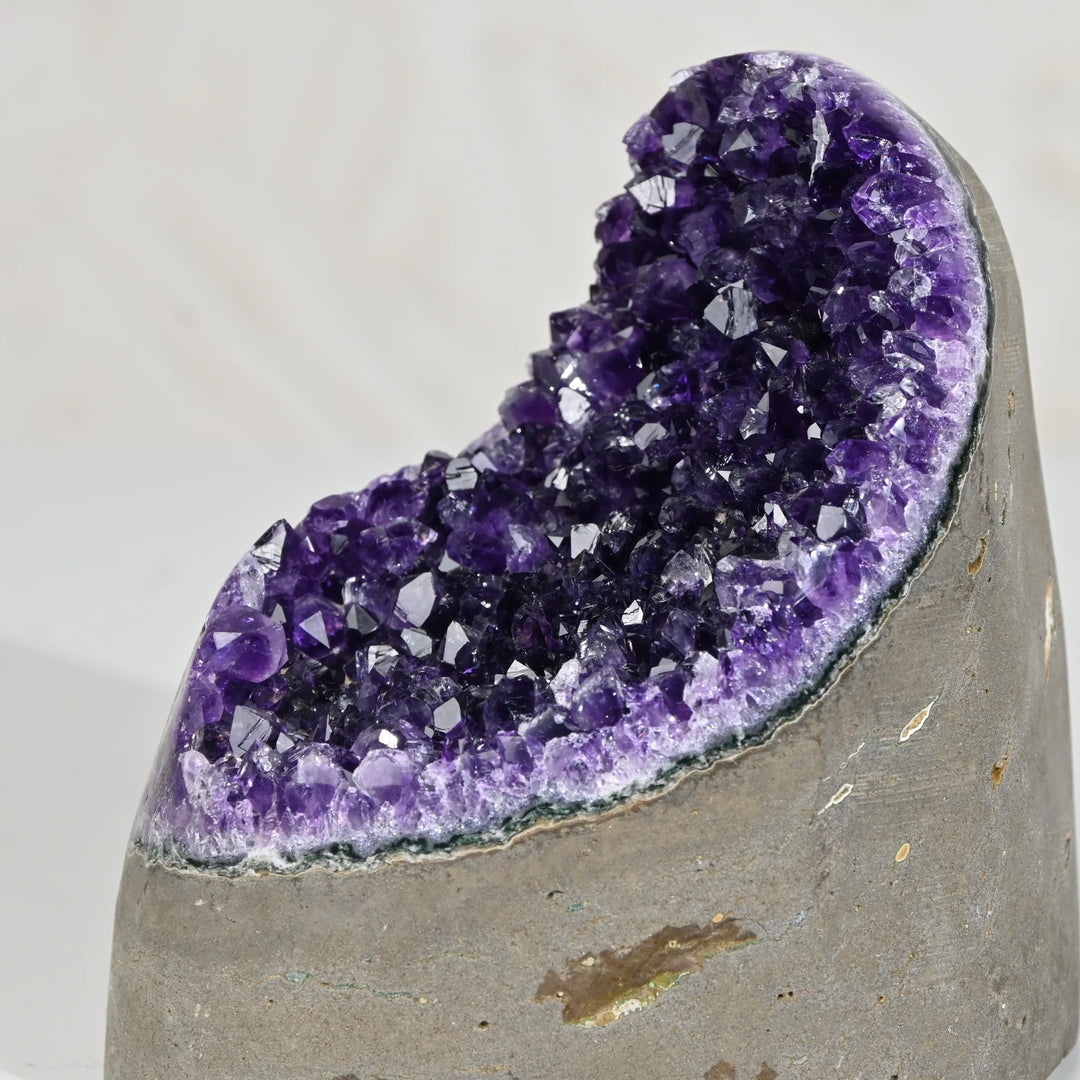 Natural Amethyst Geode 1458g - Raw Crystal for Healing