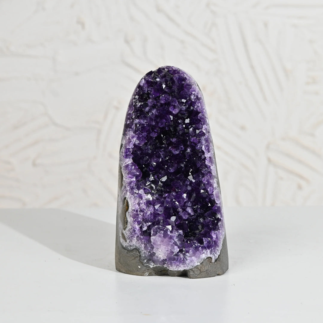Natural Amethyst Geode 1654g - Raw Crystal for Healing