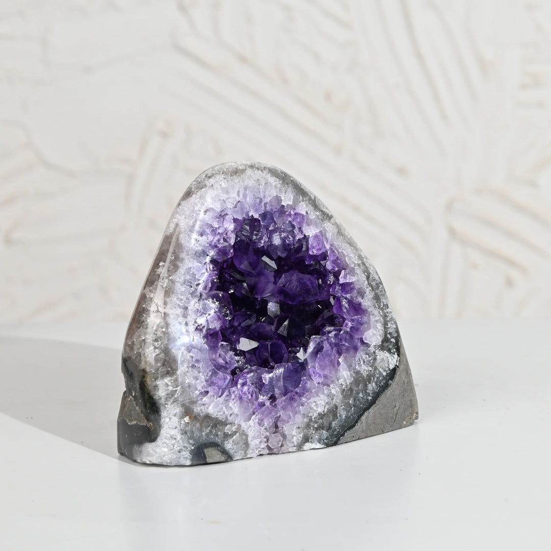Natural Amethyst Geode 1238g - Raw Crystal for Healing