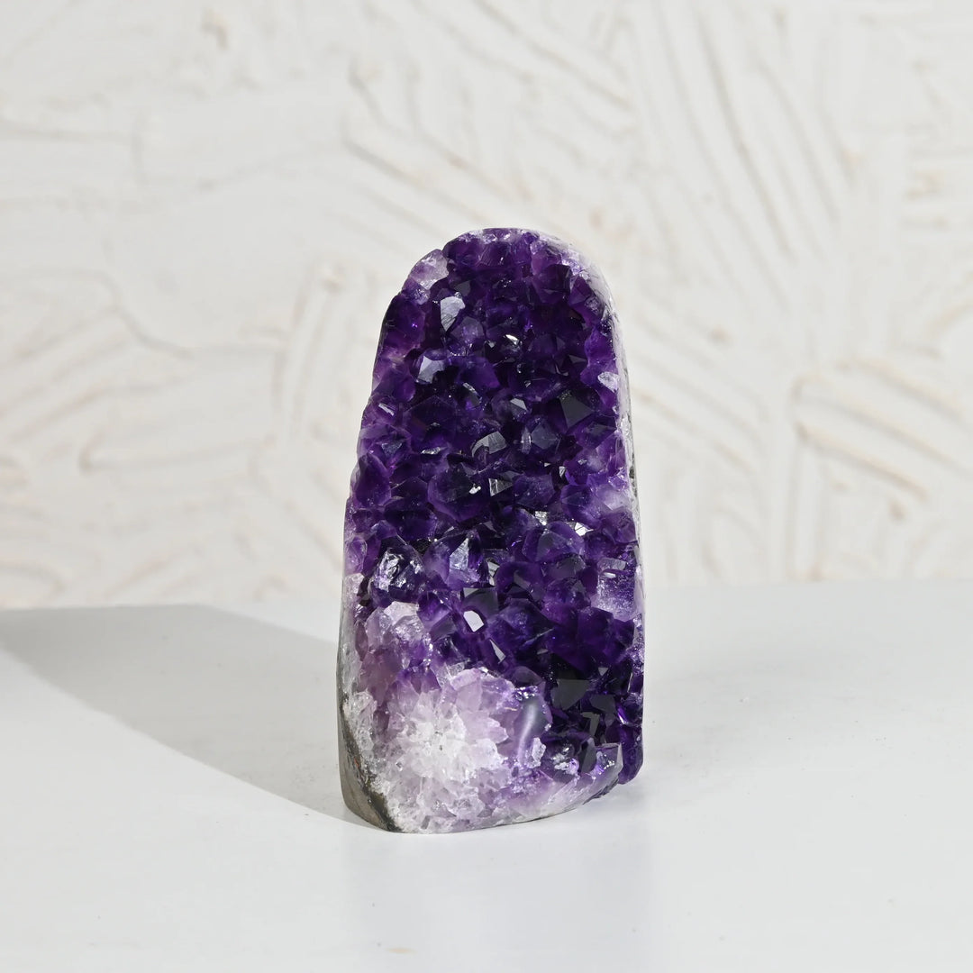 Natural Amethyst Geode 1466g - Raw Crystal for Healing
