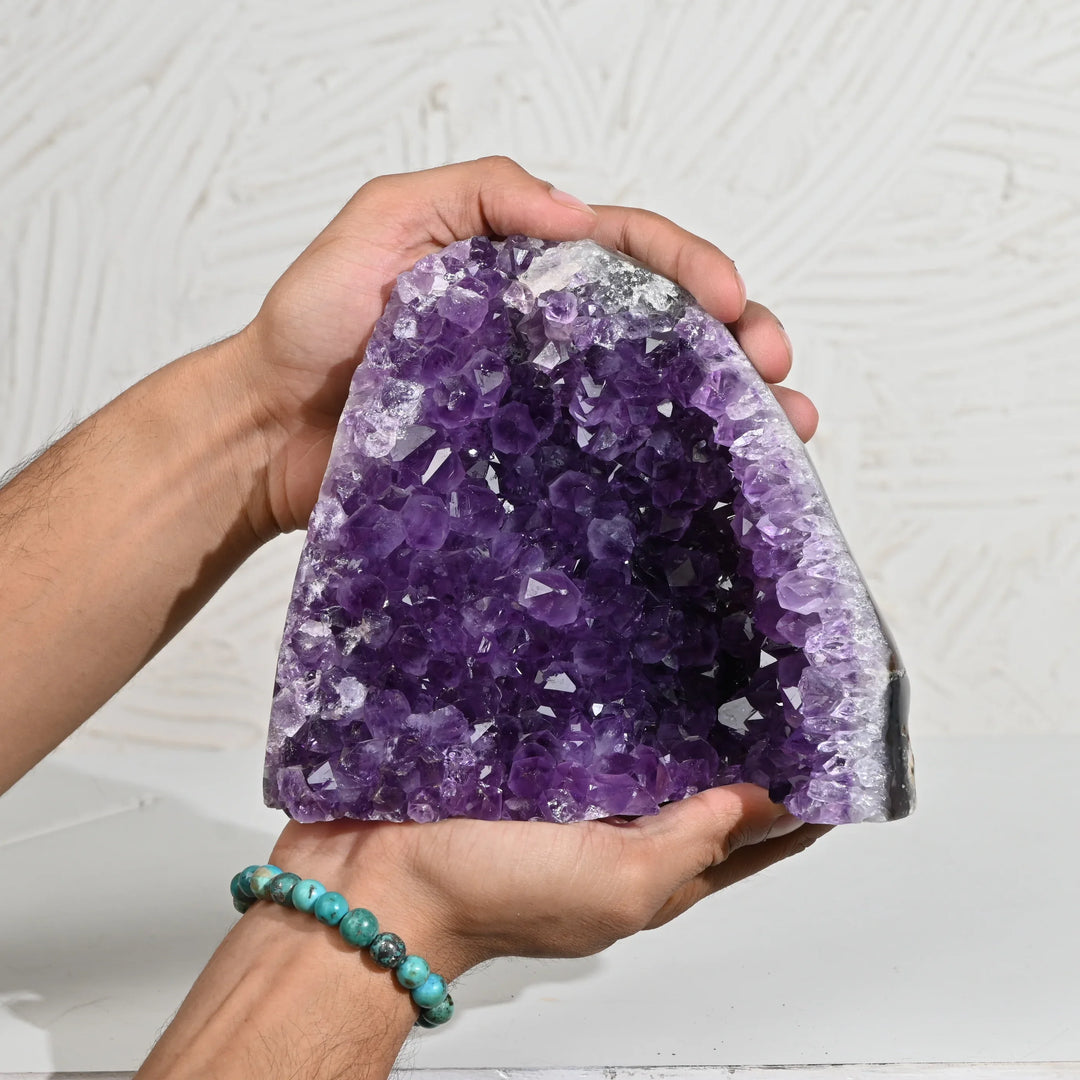 Natural Amethyst Geode 2815g - Raw Crystal for Healing