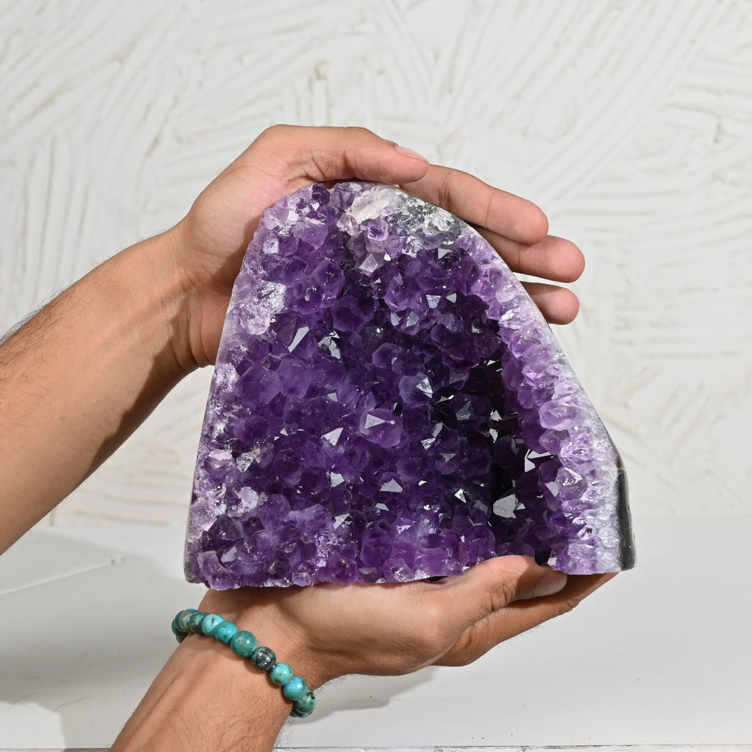Natural Amethyst Geode 2815g - Raw Crystal for Healing