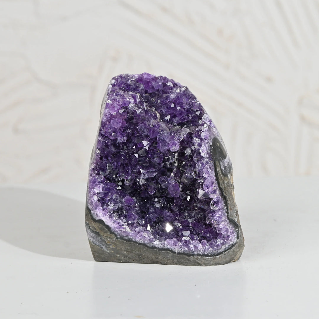 Natural Amethyst Geode 1533g - Raw Crystal for Healing