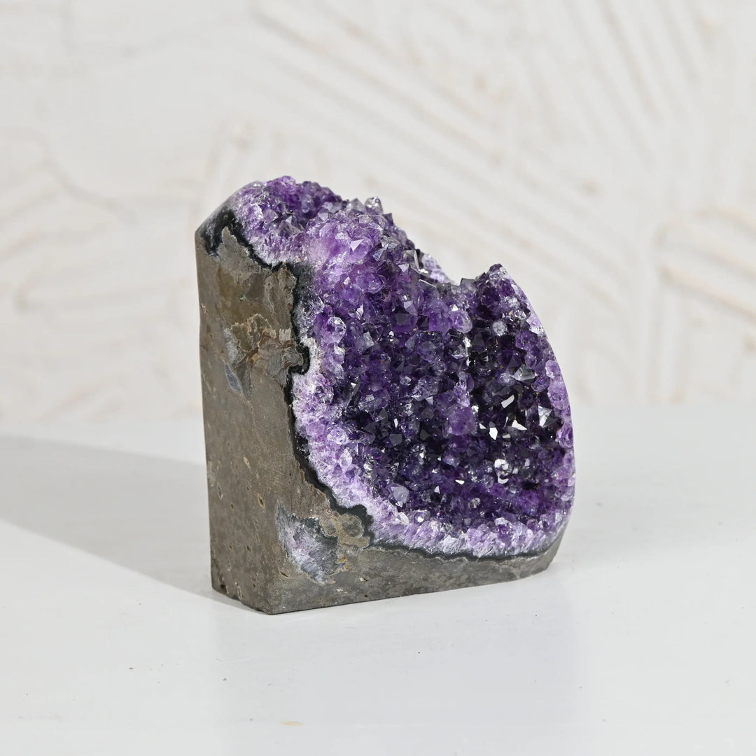 Natural Amethyst Geode 1533g - Raw Crystal for Healing