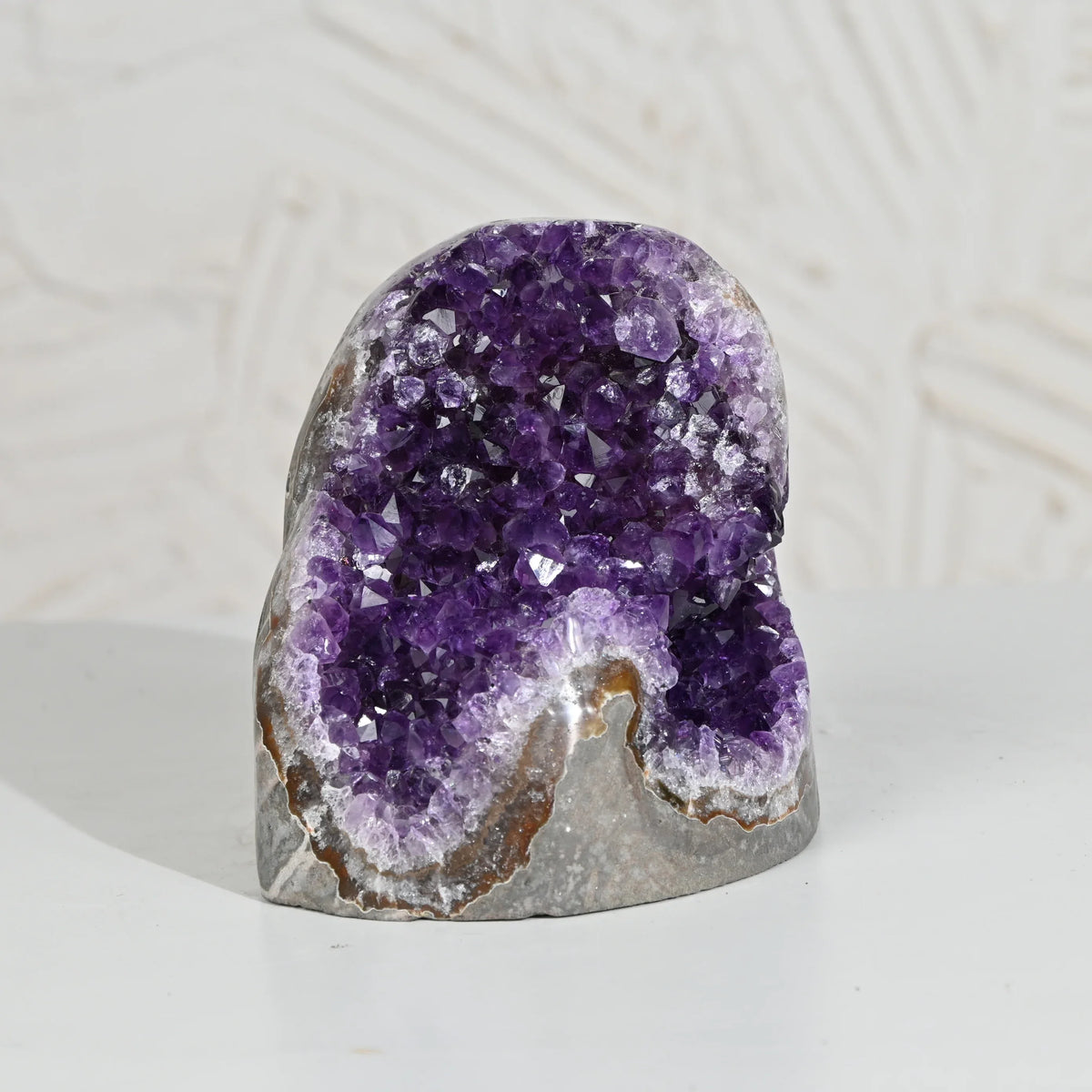 Amethyst Geode – Vibrating Crystals, Jaipur