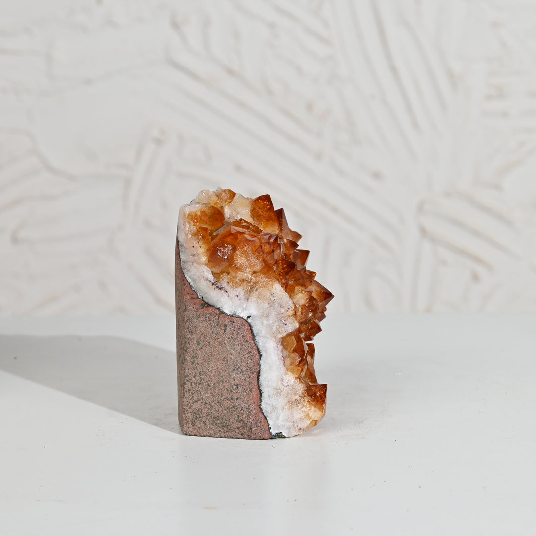Premium Citrine Crystal 819g – Natural Healing Stone for Wealth Attraction