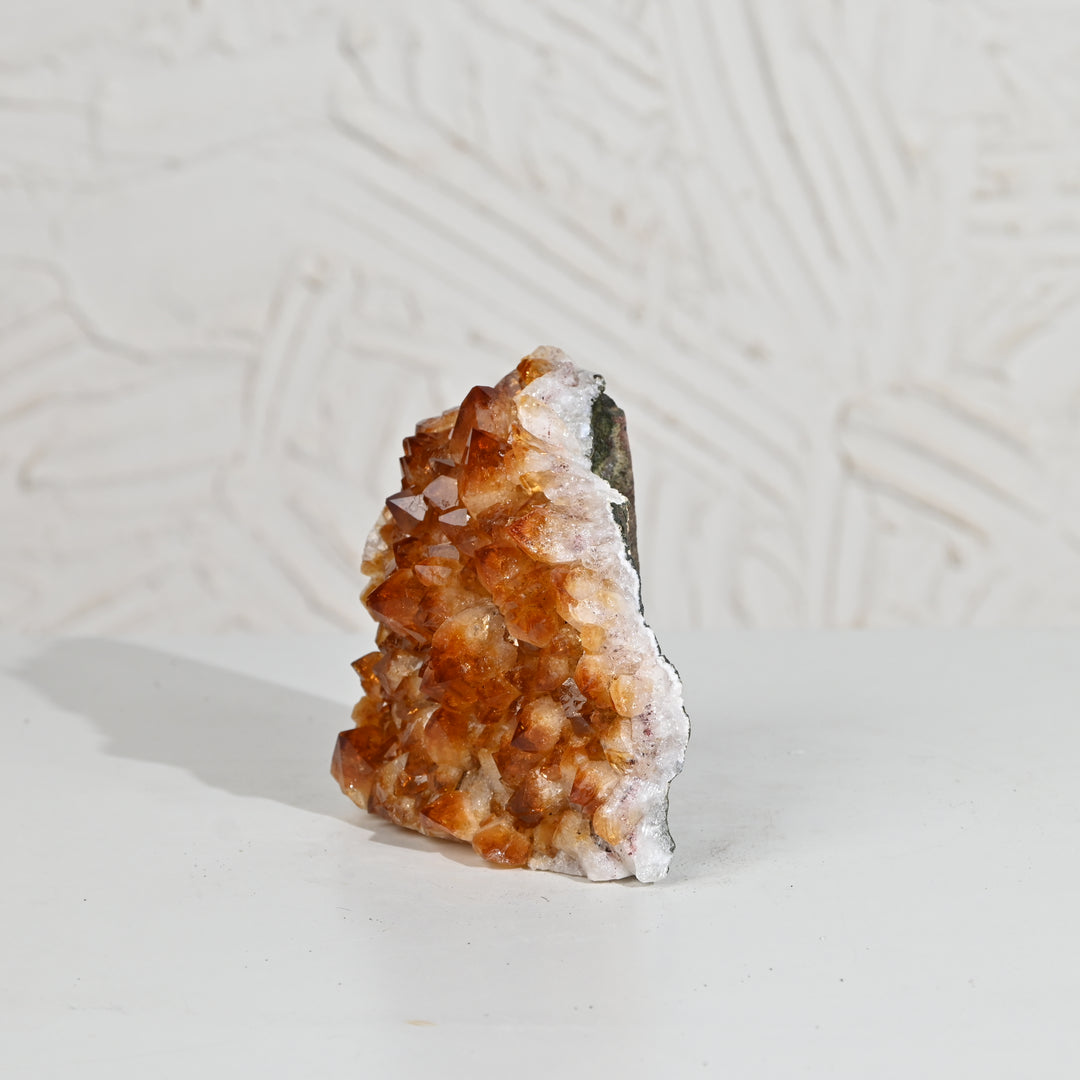 Premium Citrine Crystal 819g – Natural Healing Stone for Wealth Attraction