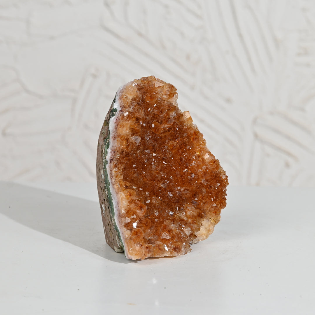 Citrine Stone 1013g – Wealth Crystal for Energy Alignment & Home Decor