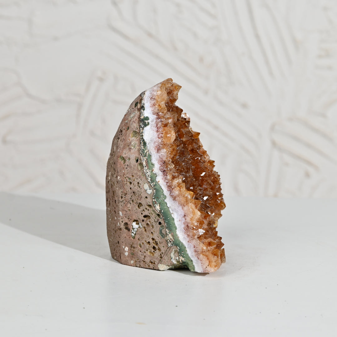 Citrine Stone 1013g – Wealth Crystal for Energy Alignment & Home Decor