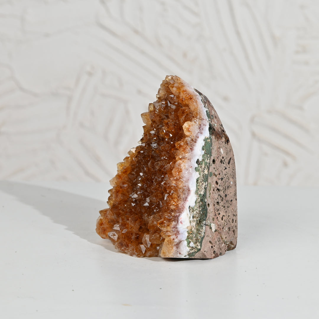 Citrine Stone 1013g – Wealth Crystal for Energy Alignment & Home Decor