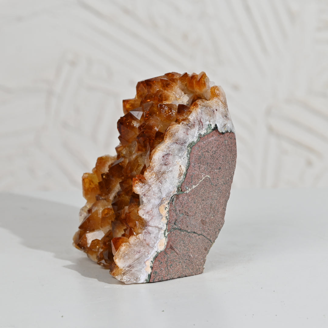 Raw Citrine Geode 1123g – Energy Crystal for Balance & Positive Energy